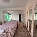 Spacious & Centrally-located Διαμέρισμα Arona (Tenerife)